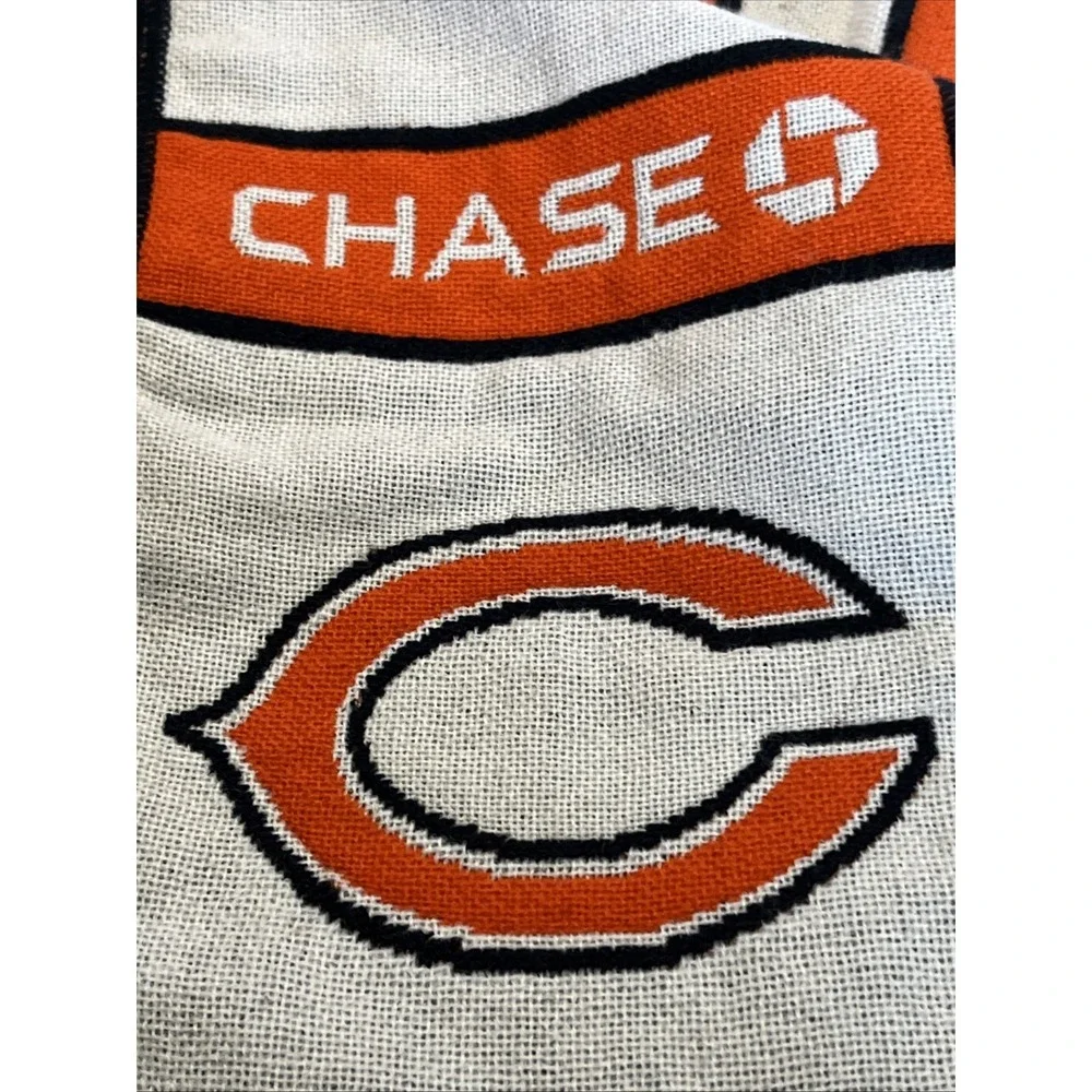 Chicago Bears Chase Bank Reversible Scarf Knit Winter Neck NEW - 2010
